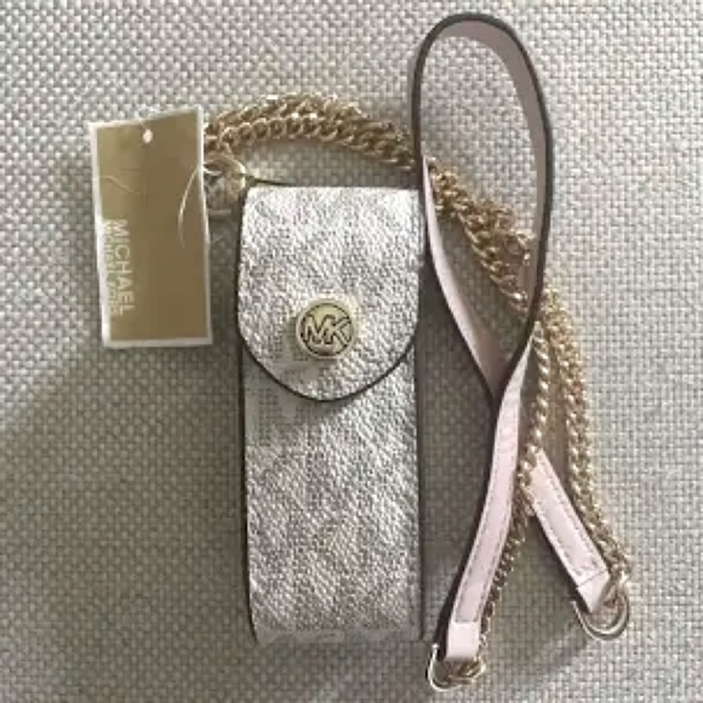 Michael Kors Powder Blush Jet Set Travel Lipstick Holder “NWT”